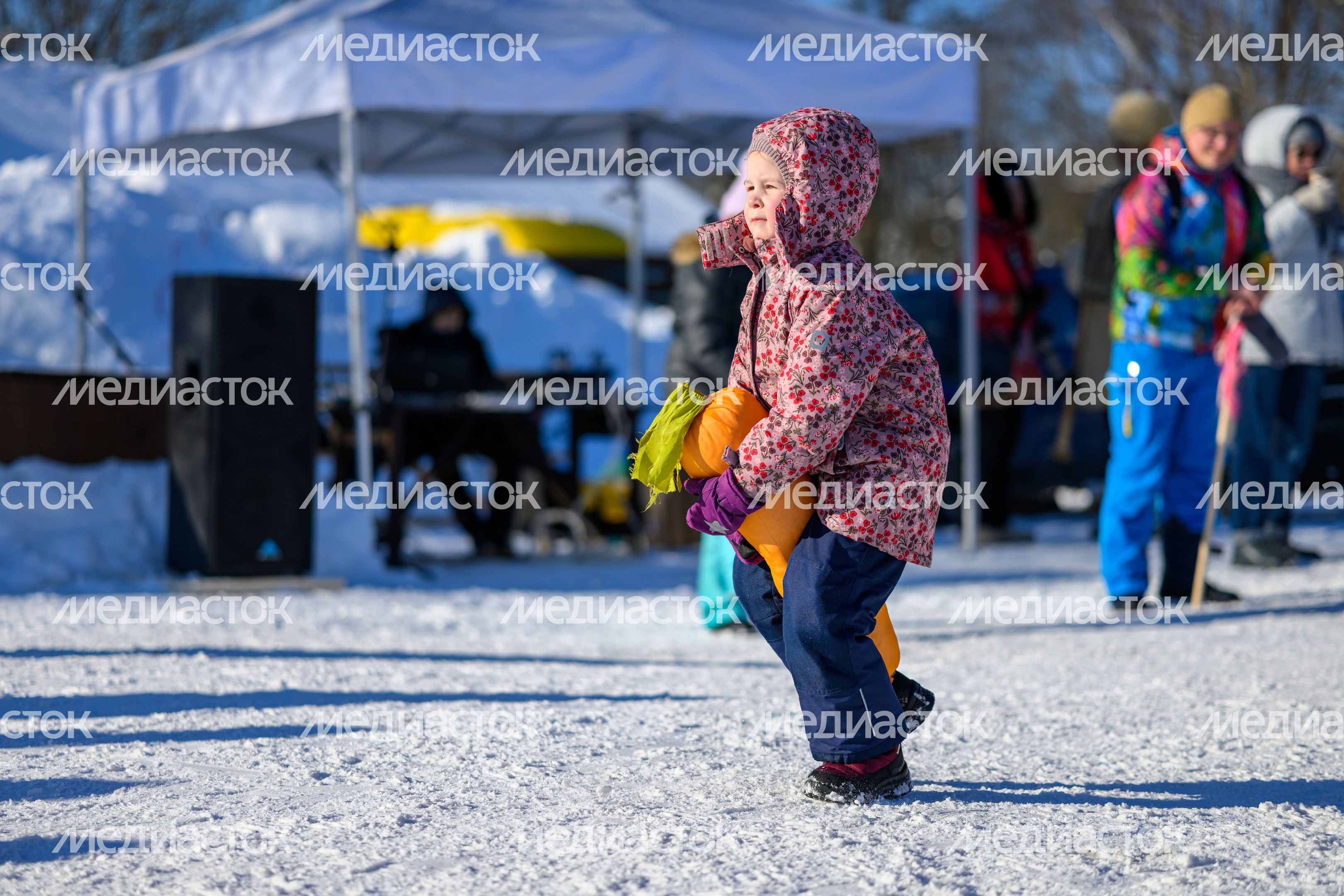 Народные гулянья на Масленице в Мураново Народные гулянья на Масленице в Мураново