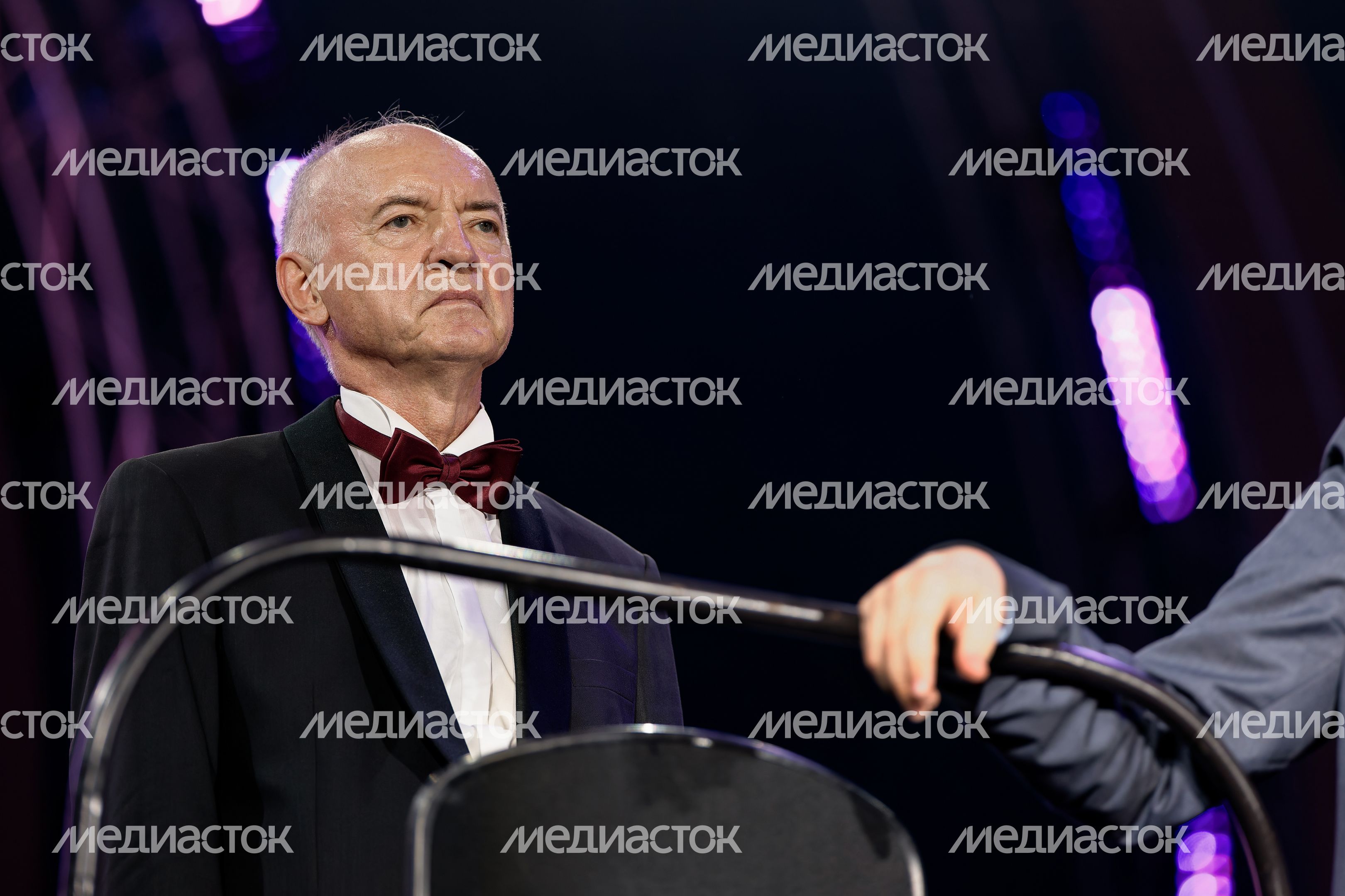 Дирижер Российского государственного симфонического оркестра кинематографии Сергей Скрипка