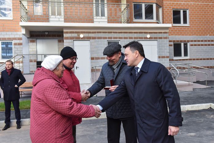 Вручение ключей от новых квартир дольщикам «СУ‑155» в Звенигороде