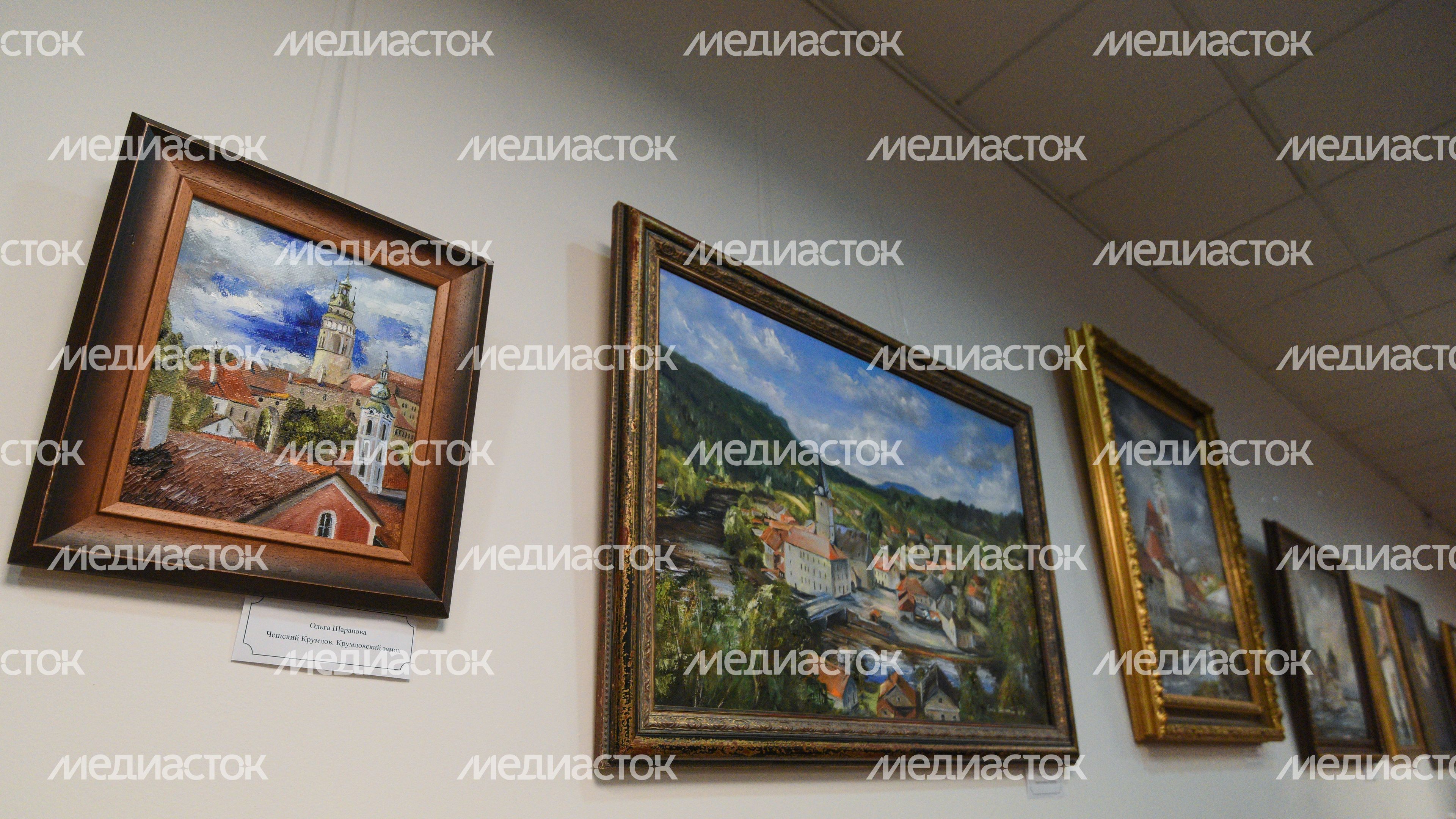 Открытие выставки «Европейские улицы» художника Ольги Шараповой в Москве