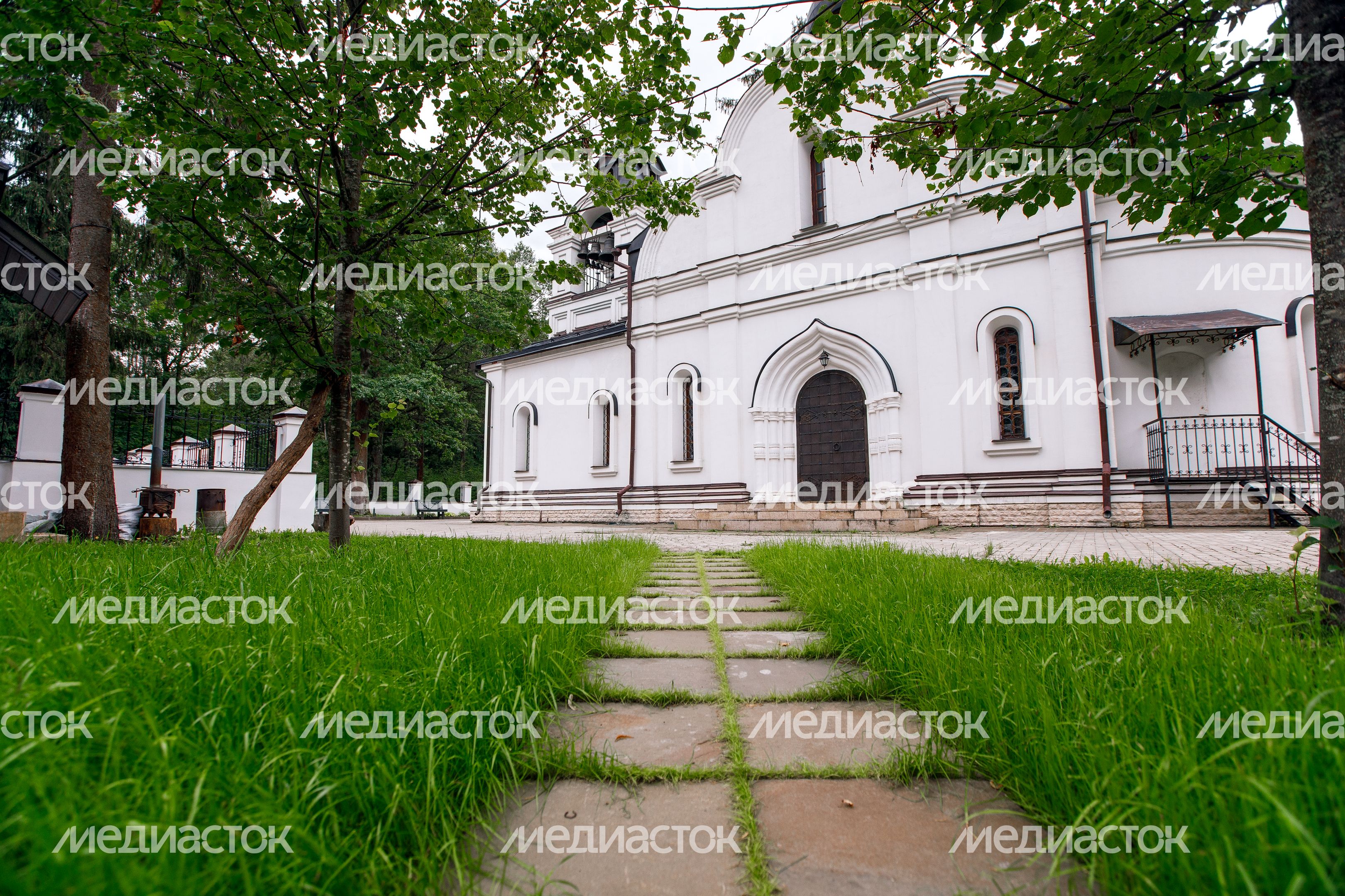 Сергиев Посад. Сергиевский храм Сергиев Посад. Сергиевский храм