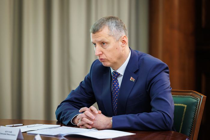 Андрей Воробьев провел рабочую встречу с главой администрации президента Республики Беларусь