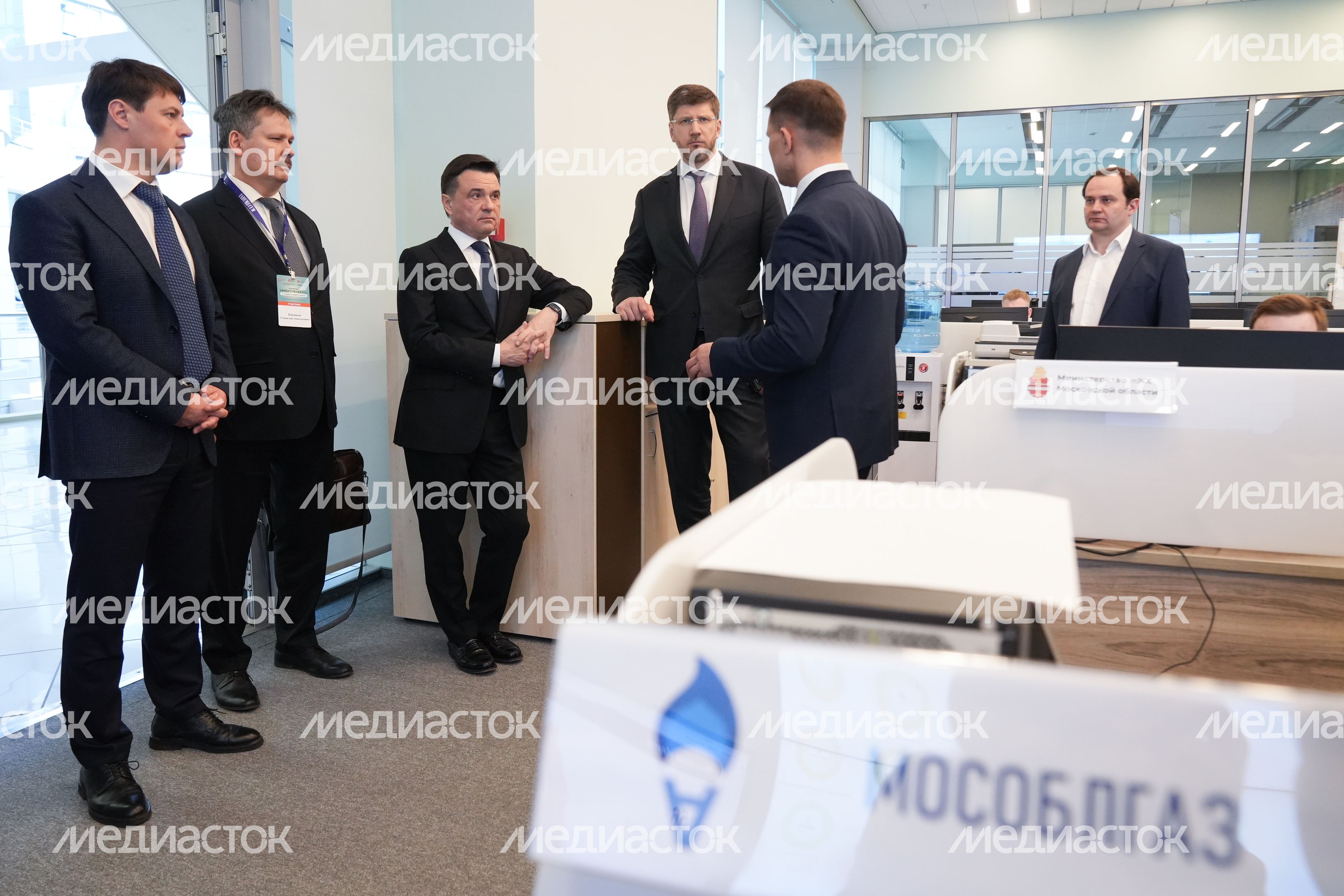 Андрей Воробьев открыл пленарную дискуссию форума "Эффективная РСО: от стандарта к цифре и качеству" Андрей Воробьев открыл пленарную дискуссию форума "Эффективная РСО: от стандарта к цифре и качеству"