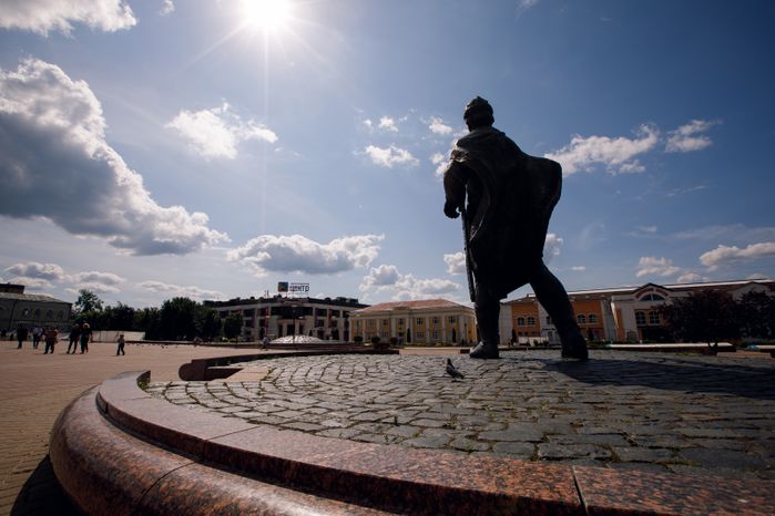 Дмитров. Памятник Юрию Долгорукому