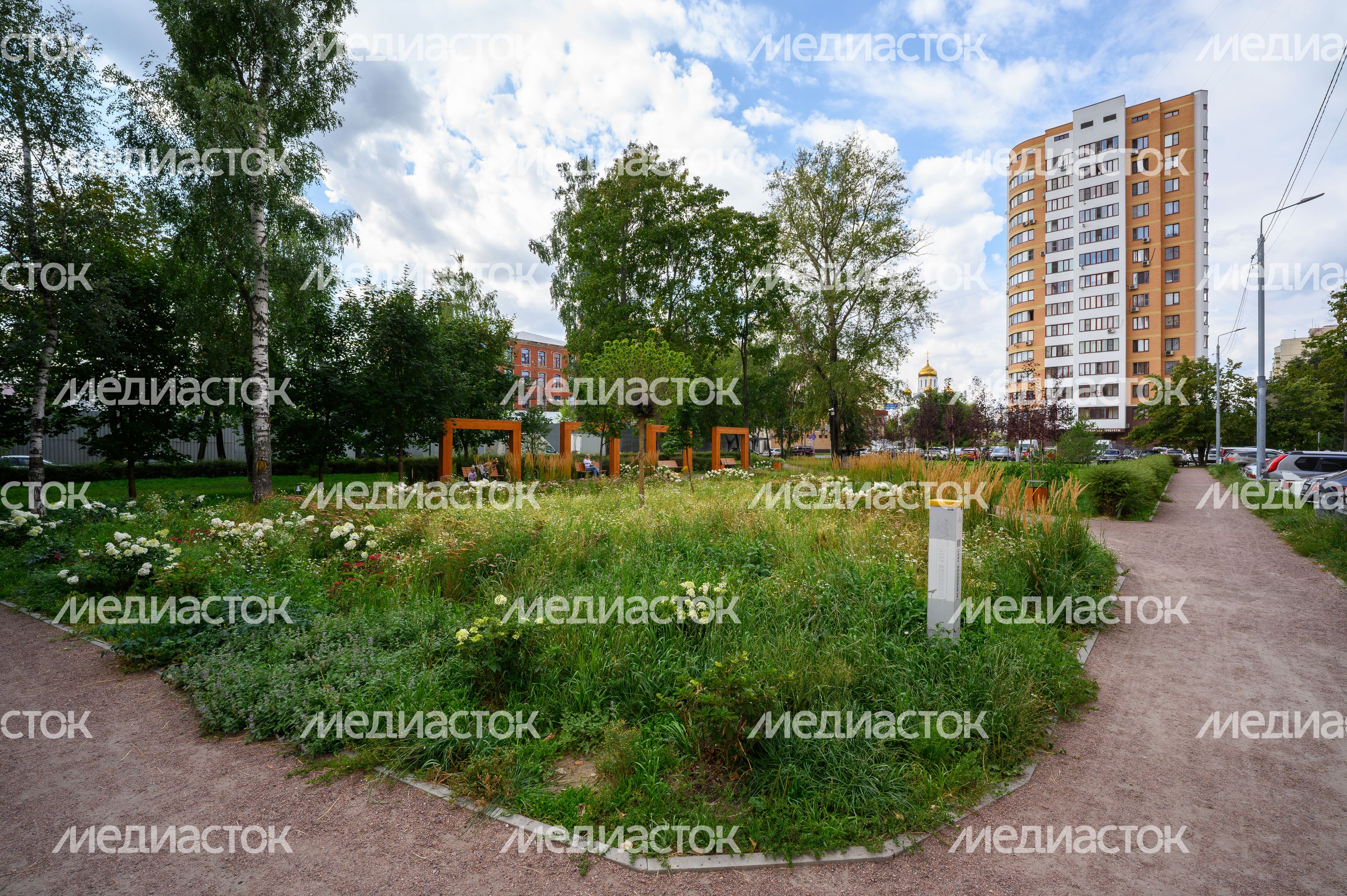 Благоустройство сквера на улице Парковой в Реутове
