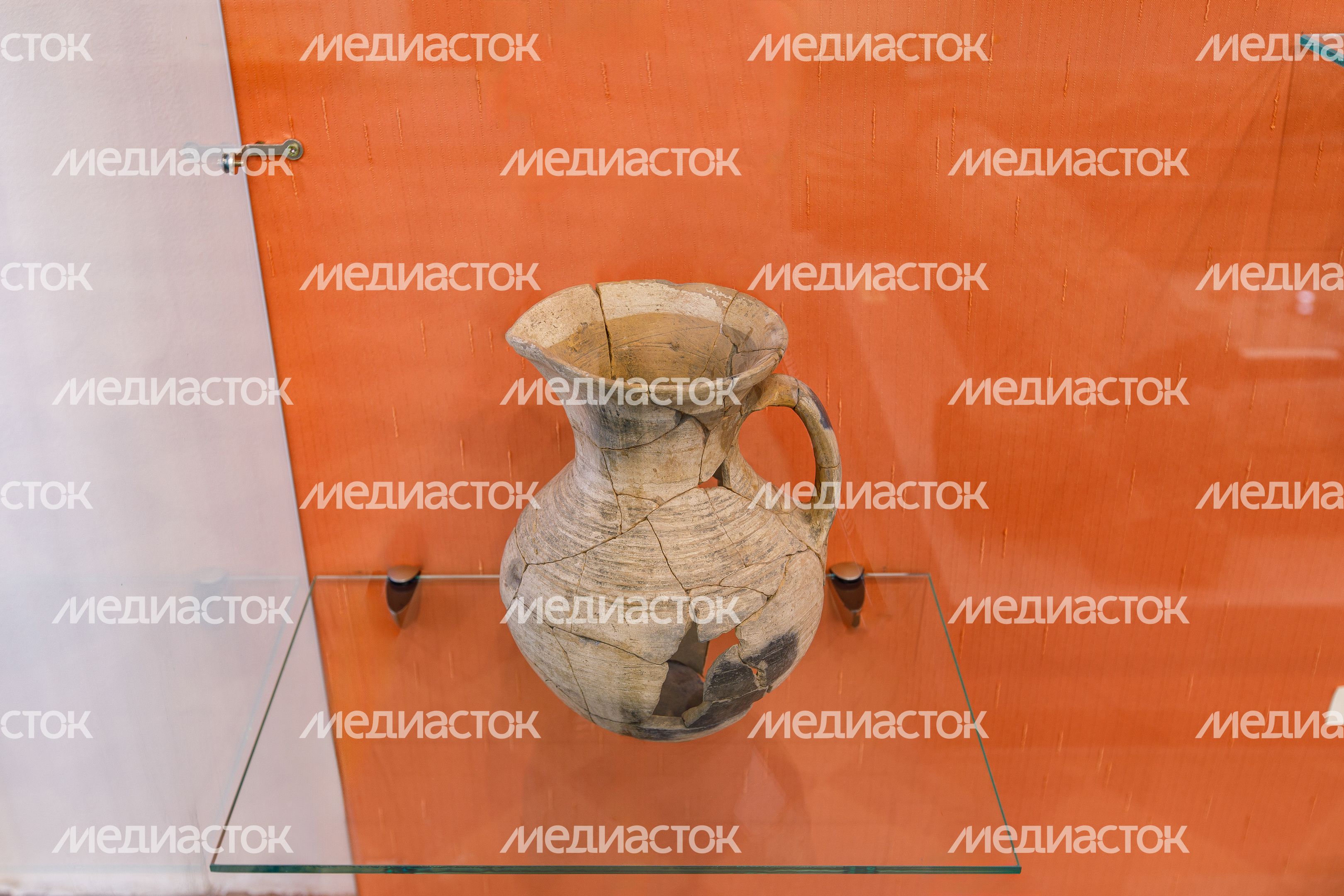 Экспозиция «Дмитровский край с древнейших времен до начала XVIII века» Экспозиция «Дмитровский край с древнейших времен до начала XVIII века»