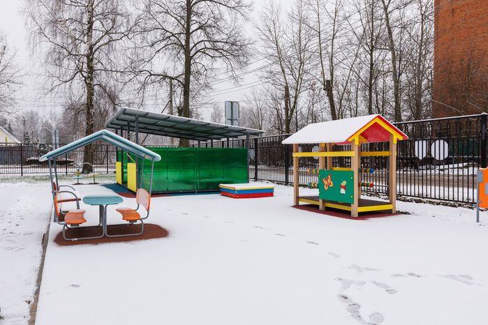 Игровая площадка детского сада №55 «Аленушка» в поселке Зверосовхоз Пушкинского округа после капитального ремонта
