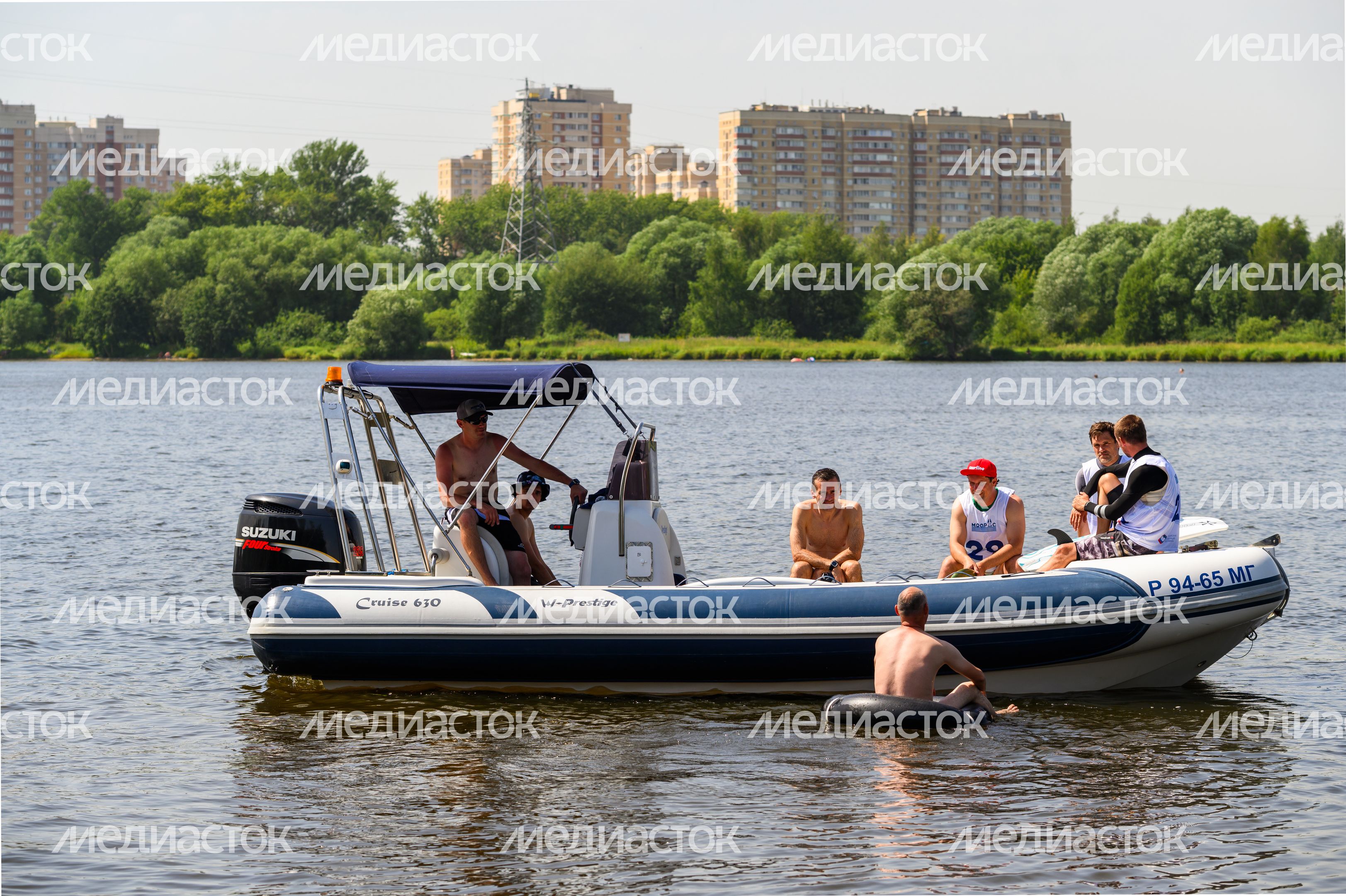 Чемпионат Московской области по серфингу на Пироговском водохранилище в Долгопрудном Чемпионат Московской области по серфингу на Пироговском водохранилище в Долгопрудном