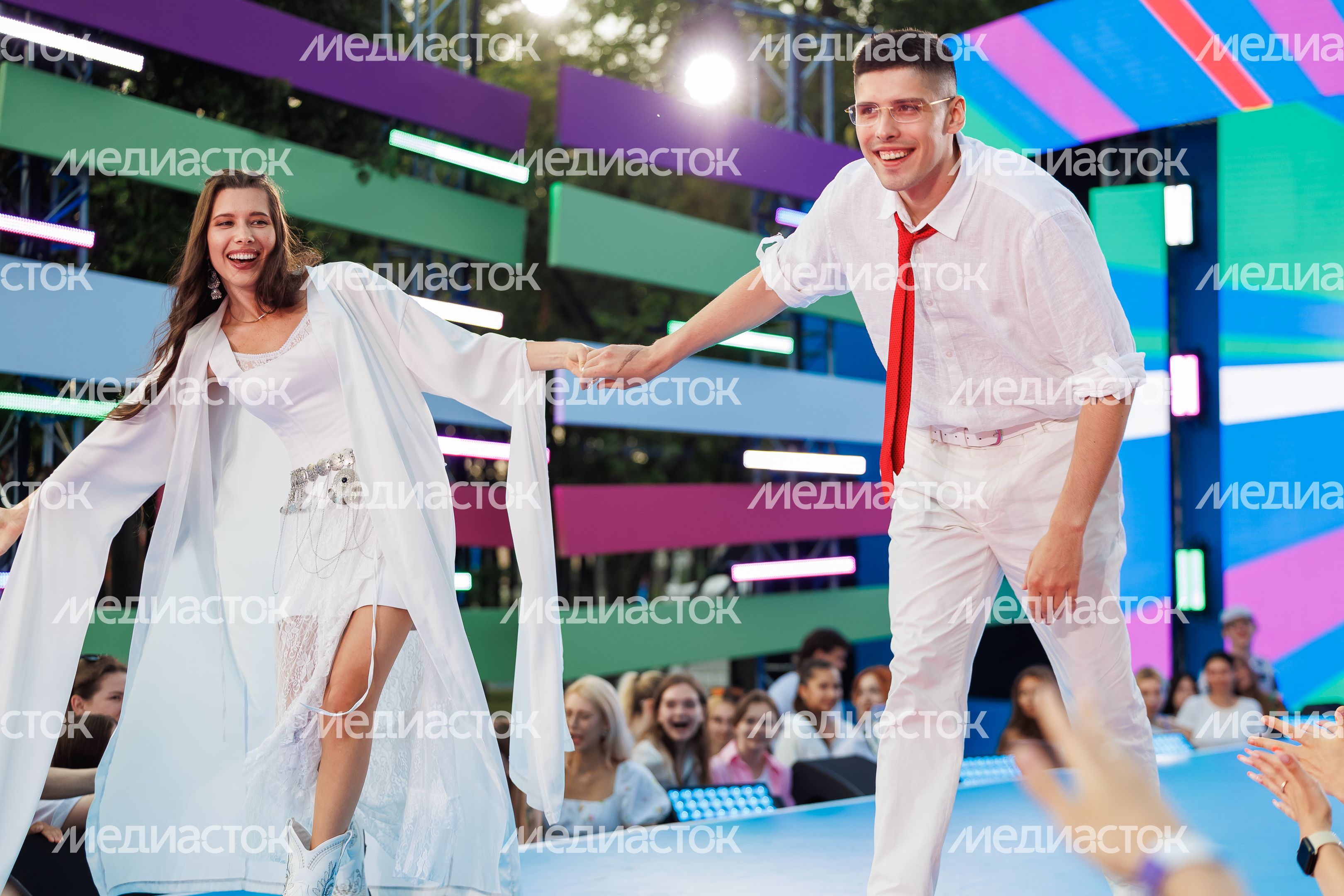 Второй день VK Fest -2024 в московских "Лужниках" Второй день VK Fest -2024 в московских "Лужниках"