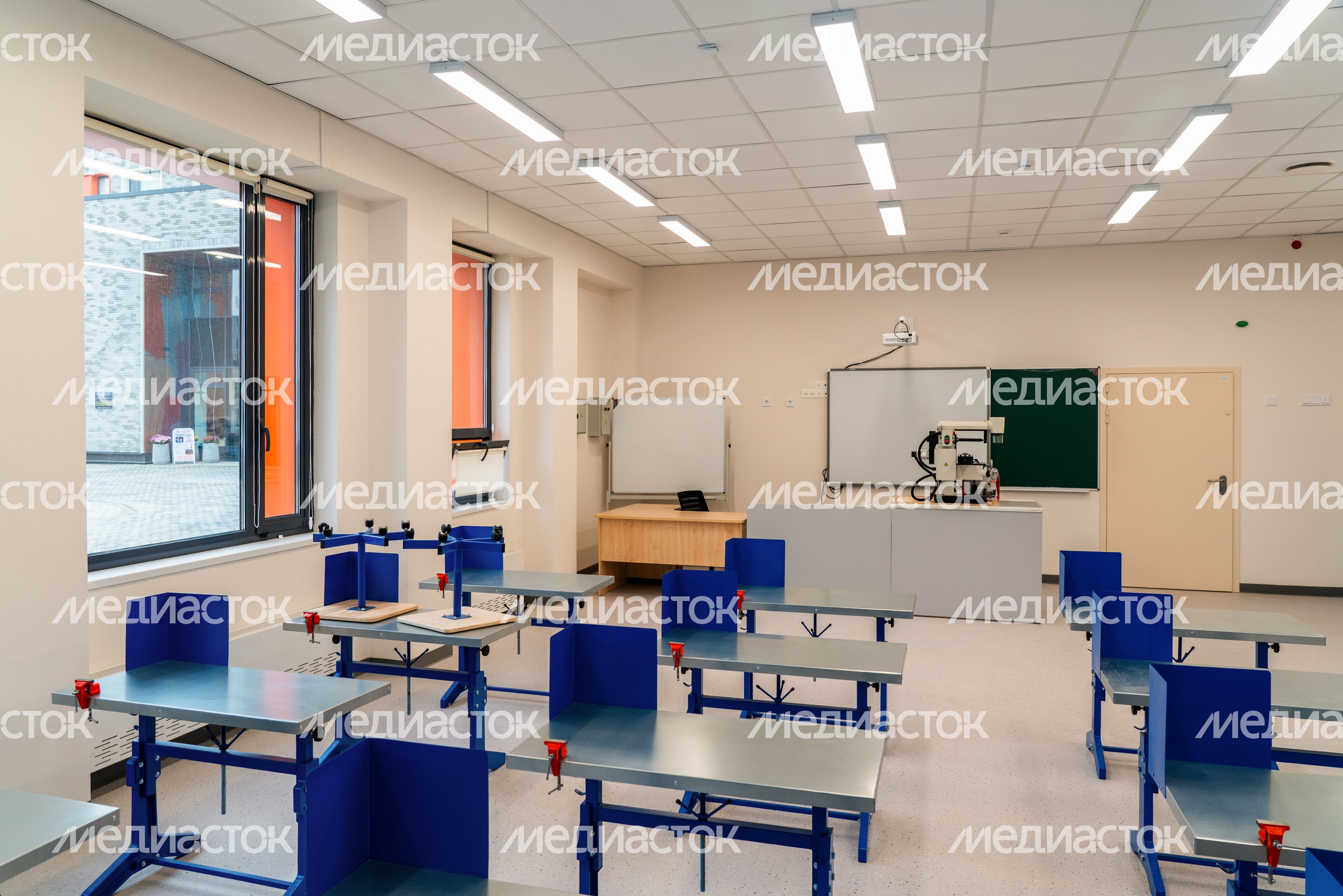 Средняя школа им. Д.И. Зернова. Новый корпус в ЖК «Новая Щербинка» округа Подольск Средняя школа им. Д.И. Зернова. Новый корпус в ЖК «Новая Щербинка» округа Подольск