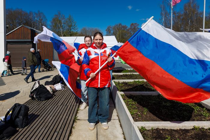 Спортивно-патриотическая игра «Зарница. Наследники победителей» в парке Мира в Мытищах
