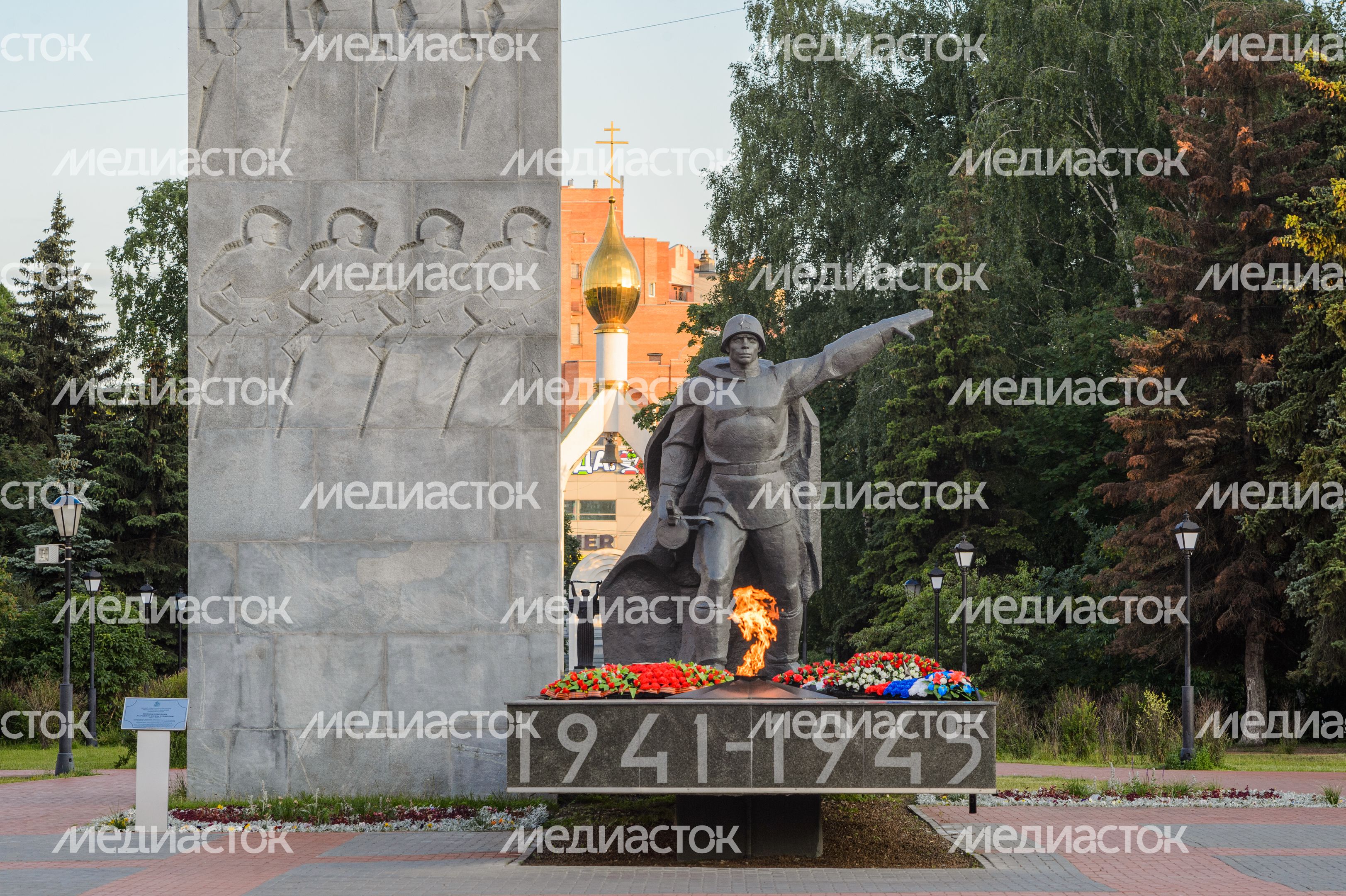 Памятник Воинам-землякам