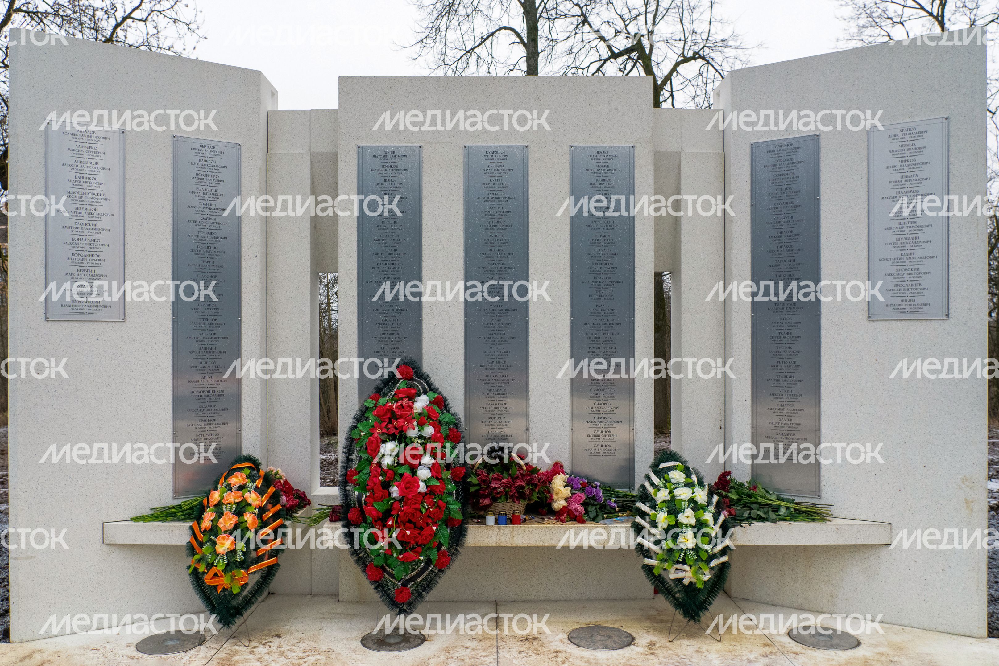 Обновленный мемориал в микрорайоне Майданово в Клину