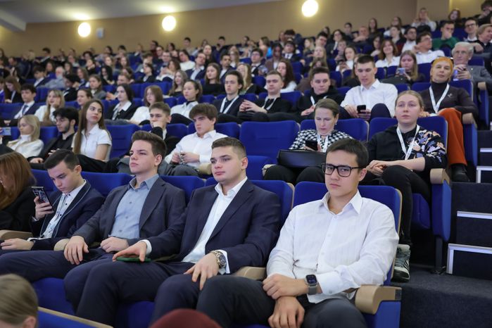 В Москве открылся IX Международный форум Финансового университета
