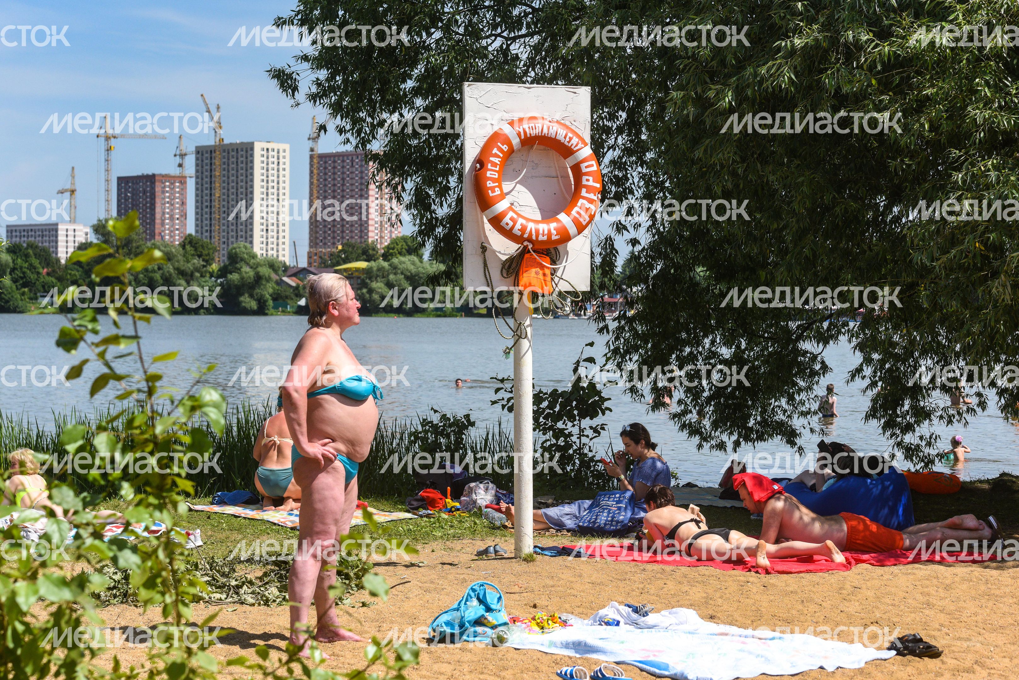 Пляж «Белое озеро» Пляж «Белое озеро»