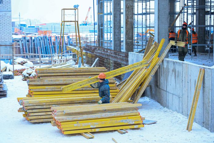 Посещение Губернатором Подмосковья стройплощадки Детской областной больницы в Красногорске