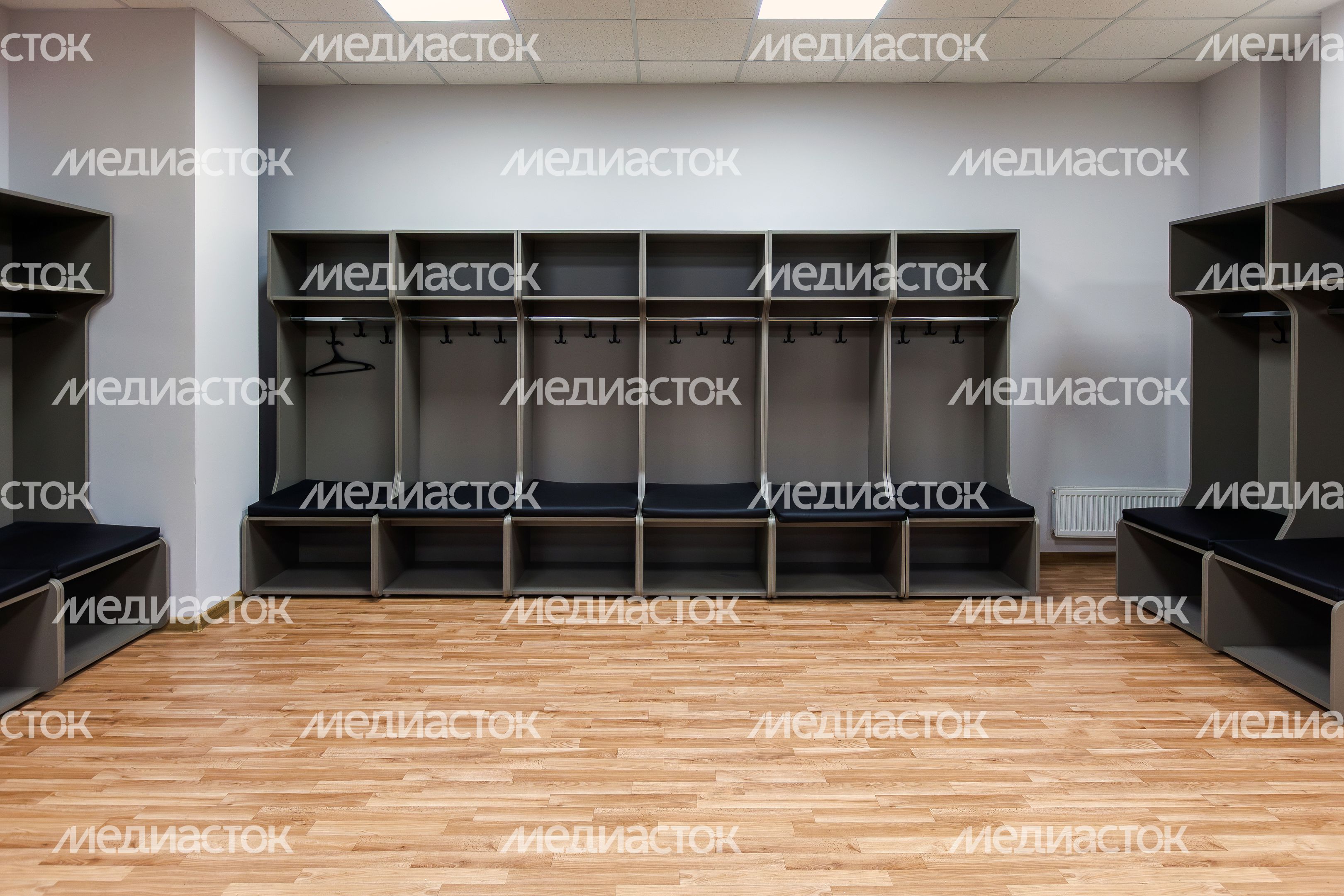 Раздевалка нового регбийного стадиона «ВВА-Подмосковье» в поселке Монино округа Щелково Раздевалка нового регбийного стадиона «ВВА-Подмосковье» в поселке Монино округа Щелково