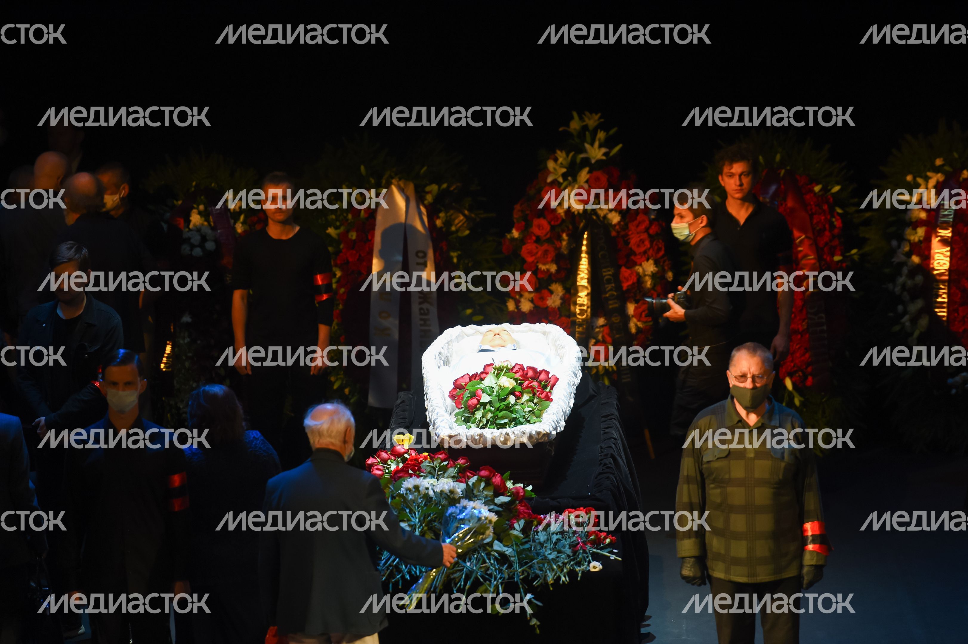 Церемония прощания с Николаем Губенко