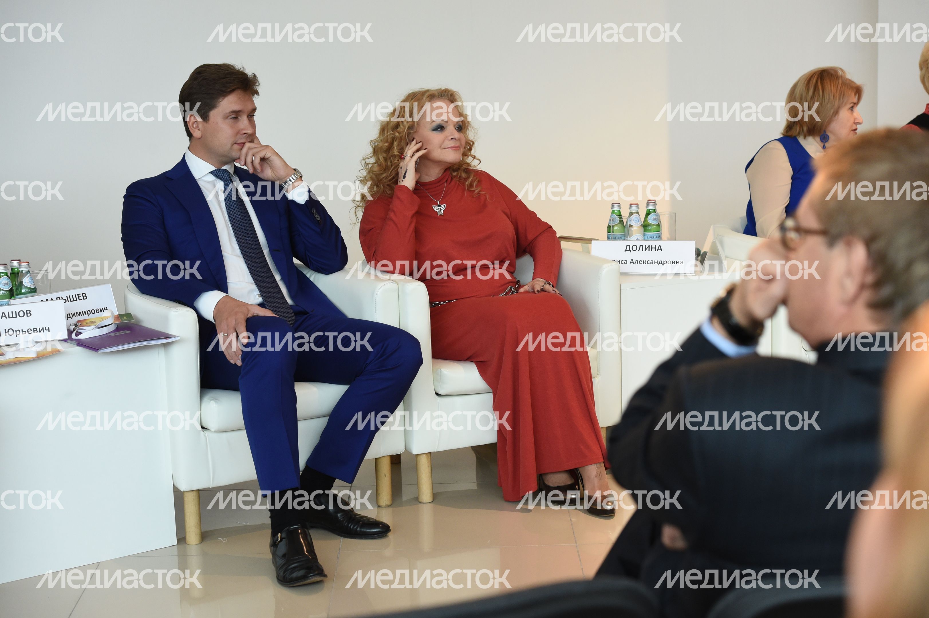 Церемония вручения премии ЦФО в области литературы и искусства Церемония вручения премии ЦФО в области литературы и искусства