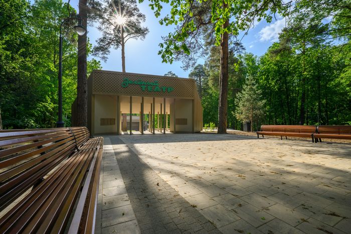 Зеленый театр в Красногорском городском парке после благоустройства