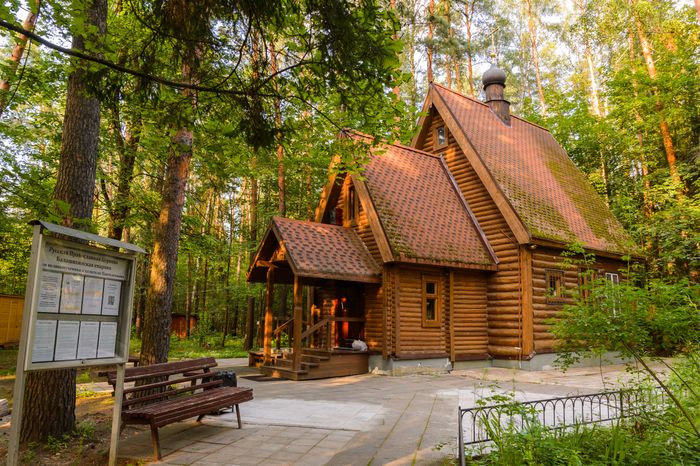 Черноголовка. Церковь Великомученика Пантелеймона