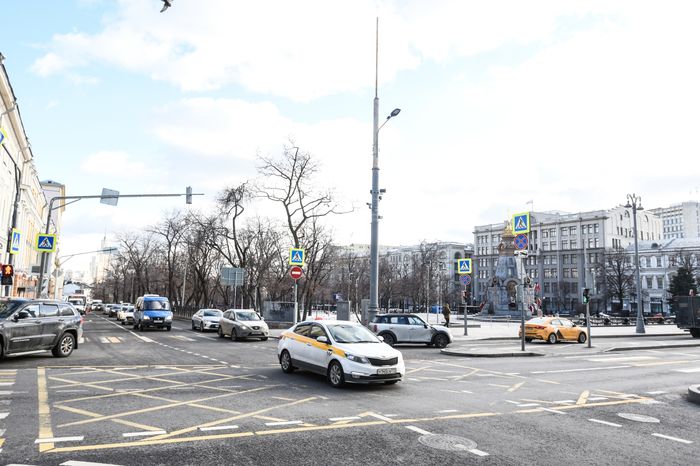 Вафельная разметка на улицах Москвы