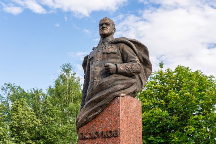 Памятник Г. К. Жукову в Одинцово