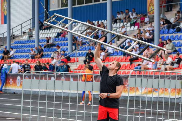 Соревнования по пожарно-спасательному спорту среди специальных управлений МЧС России