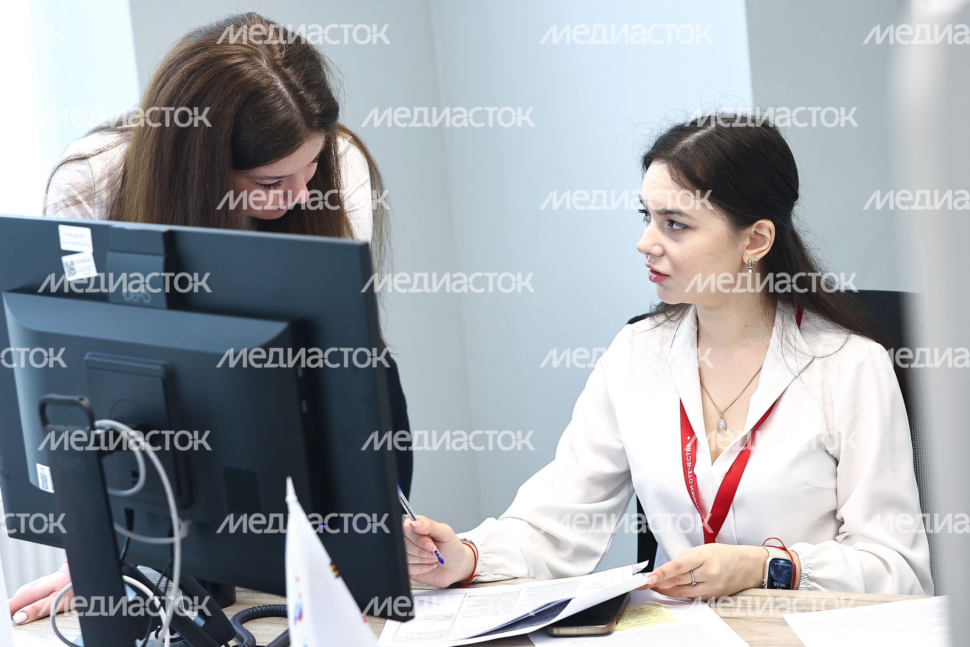 Встреча Губернатора Подмосковья с сотрудниками регионального отделения Фонда «Защитники Отечества»