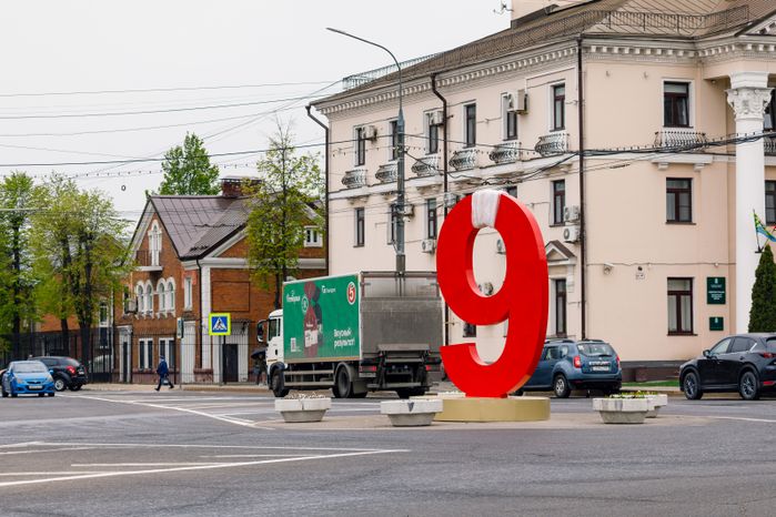 Улицы города Видное украсили ко Дню Победы