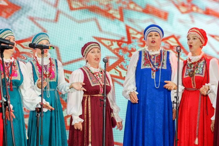Мир народных художественных промыслов на выставке «Жар-птица» в Экспоцентре