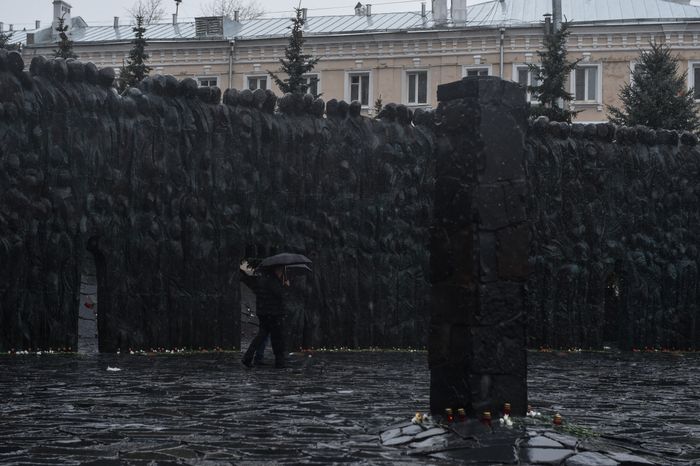 Мемориал Стена скорби в Москве