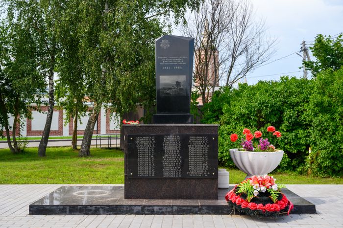 Богородице-Рождественский Бобренев мужской монастырь в селе Старое Бобренево округа Коломна