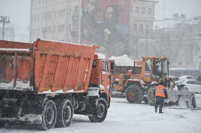 Рекордный снегопад в Москве и Подмосковье