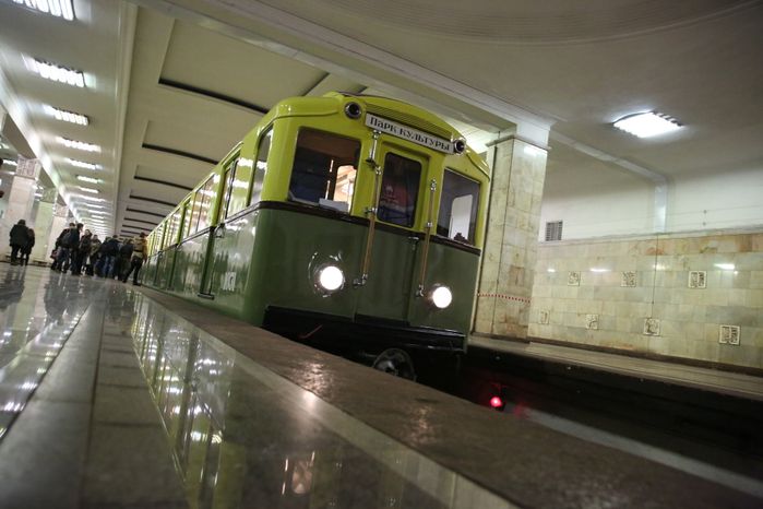 «Экскурсия в прошлое» в Московском метрополитене