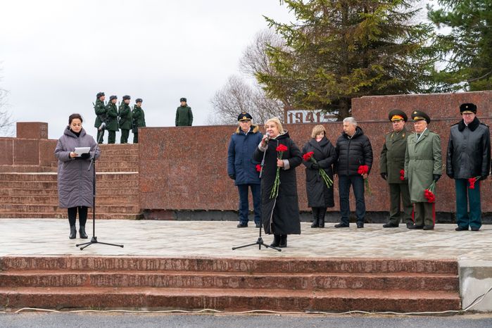 Торжественное мероприятие, посвященное подвигу 11 героев-саперов, в Волоколамском округе