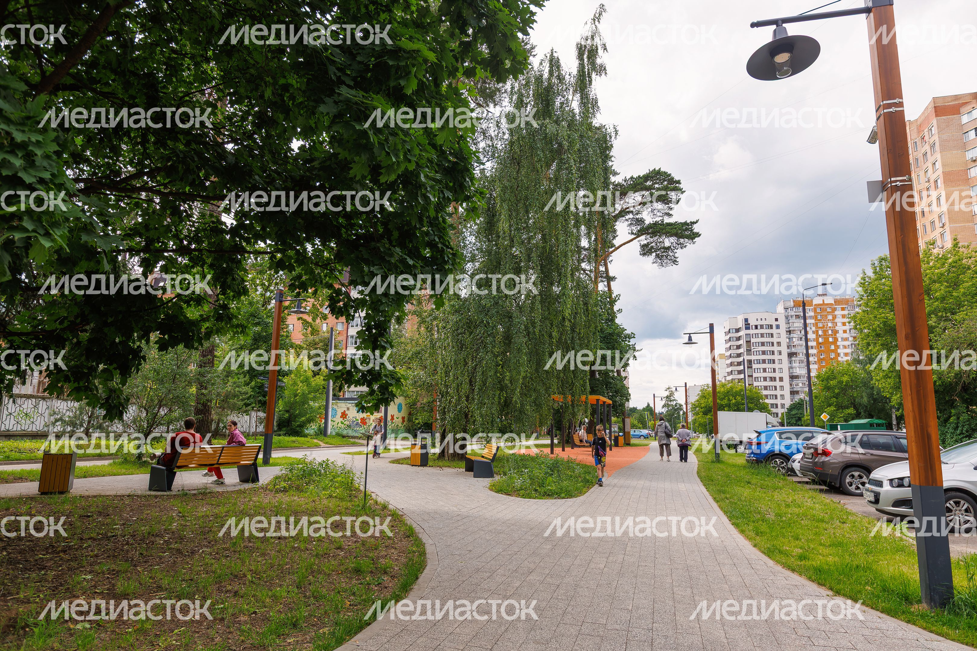 Парк «Папанинская дача» в микрорайоне Юбилейный города Королев