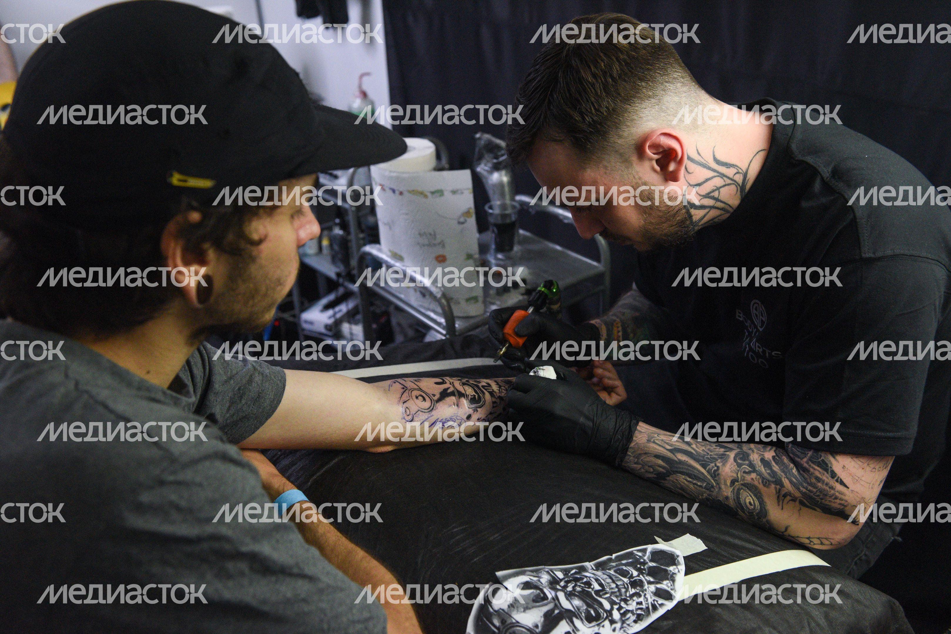 Открытие фестиваля «Russian Tattoo Expo» в Москве Открытие фестиваля «Russian Tattoo Expo» в Москве