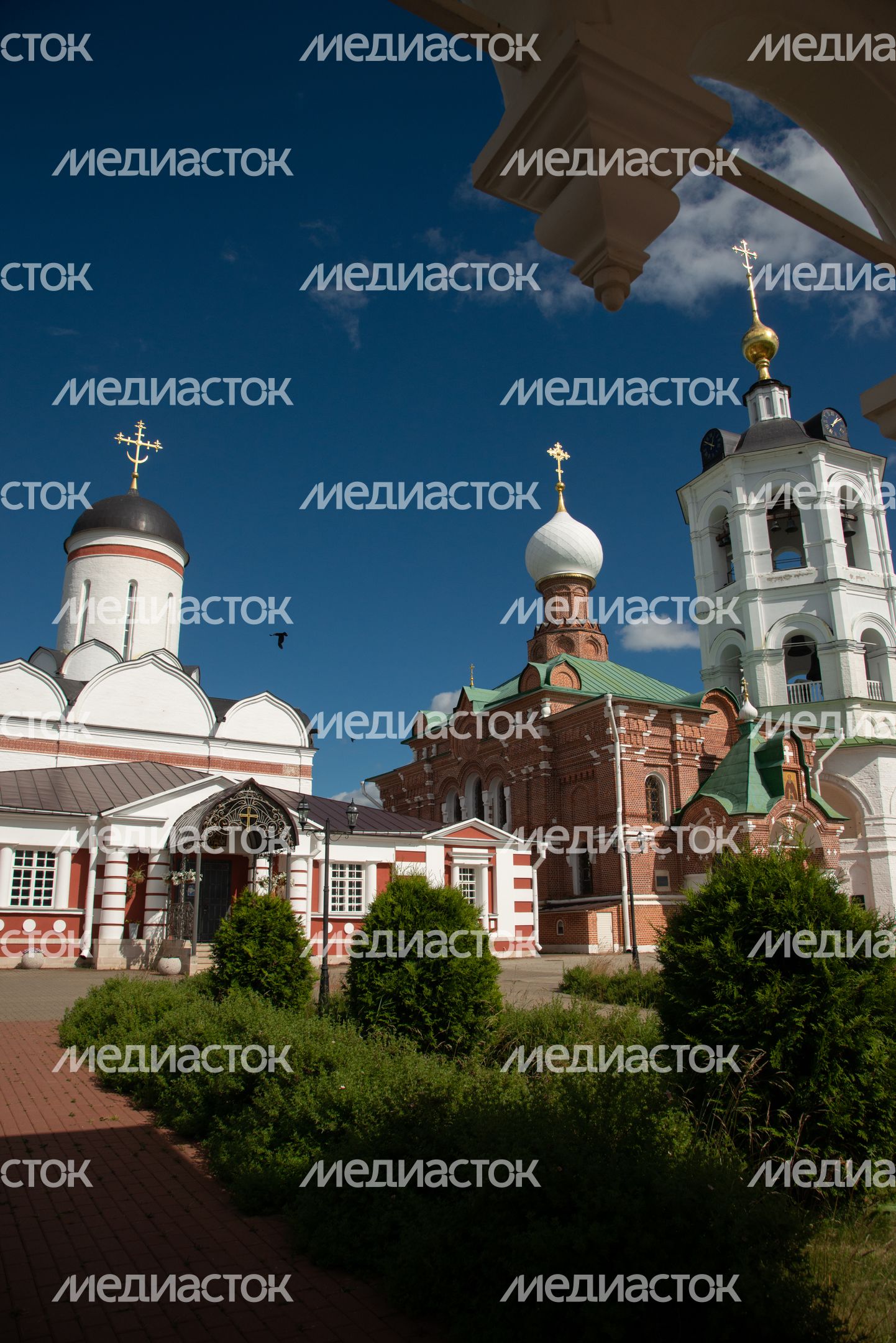 Дмитров. Николо-Пешношский мужской монастырь Дмитров. Николо-Пешношский мужской монастырь