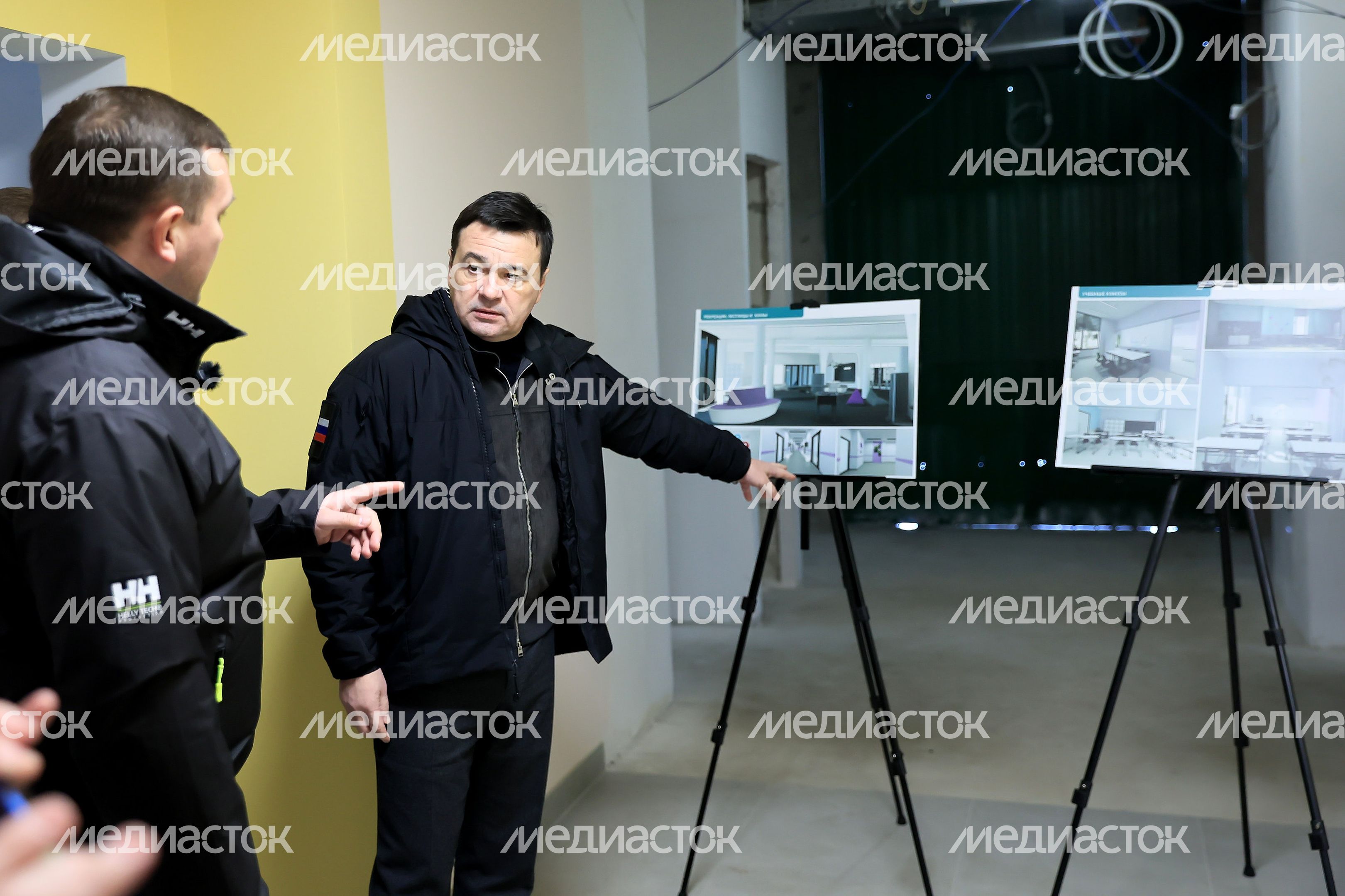 Проверка хода работ в будущем кампусе для проживания и детском технопарке на базе Физтех-лицея им. П.Л. Капицы Губернатором Подмосковья