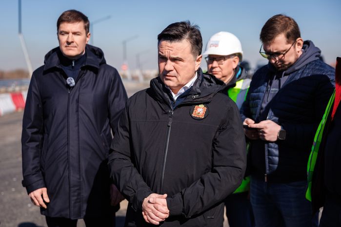 Андрей Воробьев проверил работу нового участка ЮЛА от обхода п. Октябрьский до Егорьевского шоссе