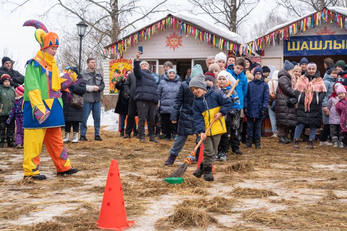 Масленица в парке "Захарово". Одинцовский округ
