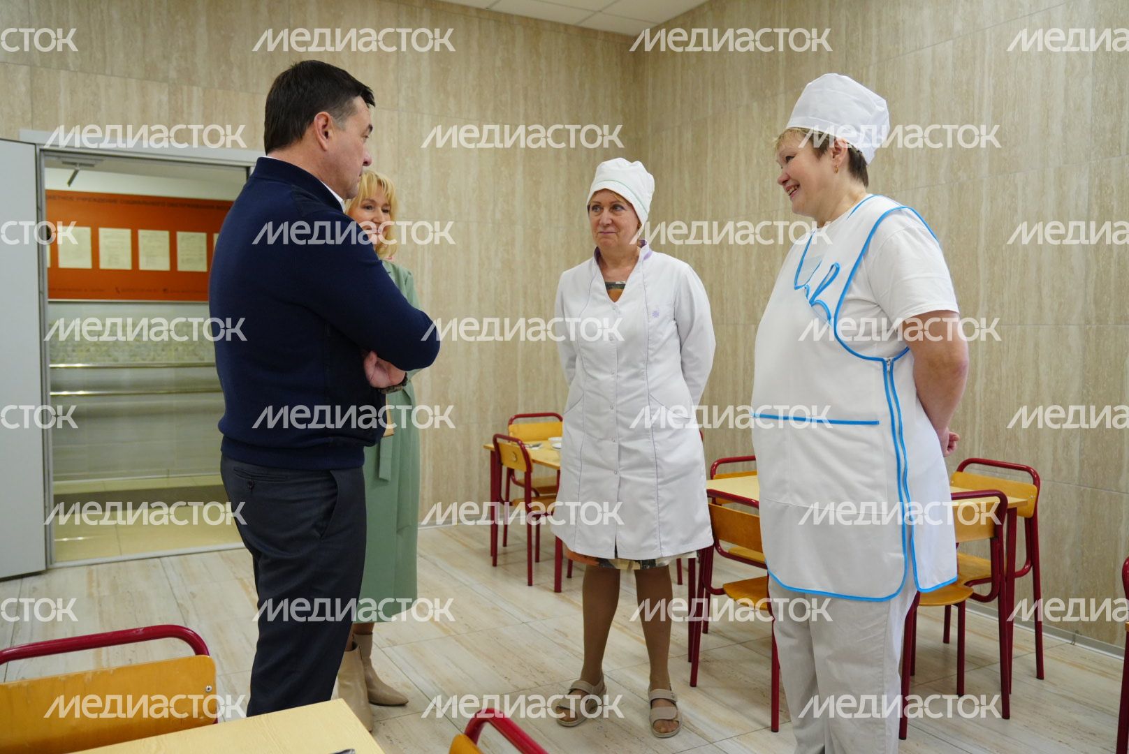 Посещение интерната для обучения слепоглухих детей и молодых инвалидов в Сергиево-Посадском округе Губернатором Подмосковья