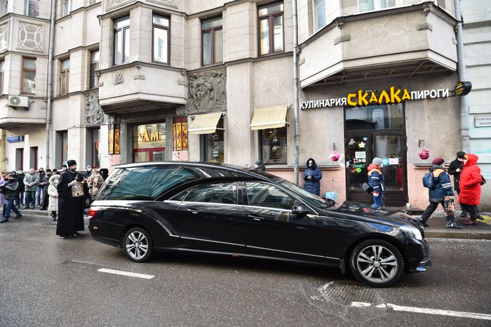 Церемония прощания с актером Василием Лановым в московском театре имени Вахтангова