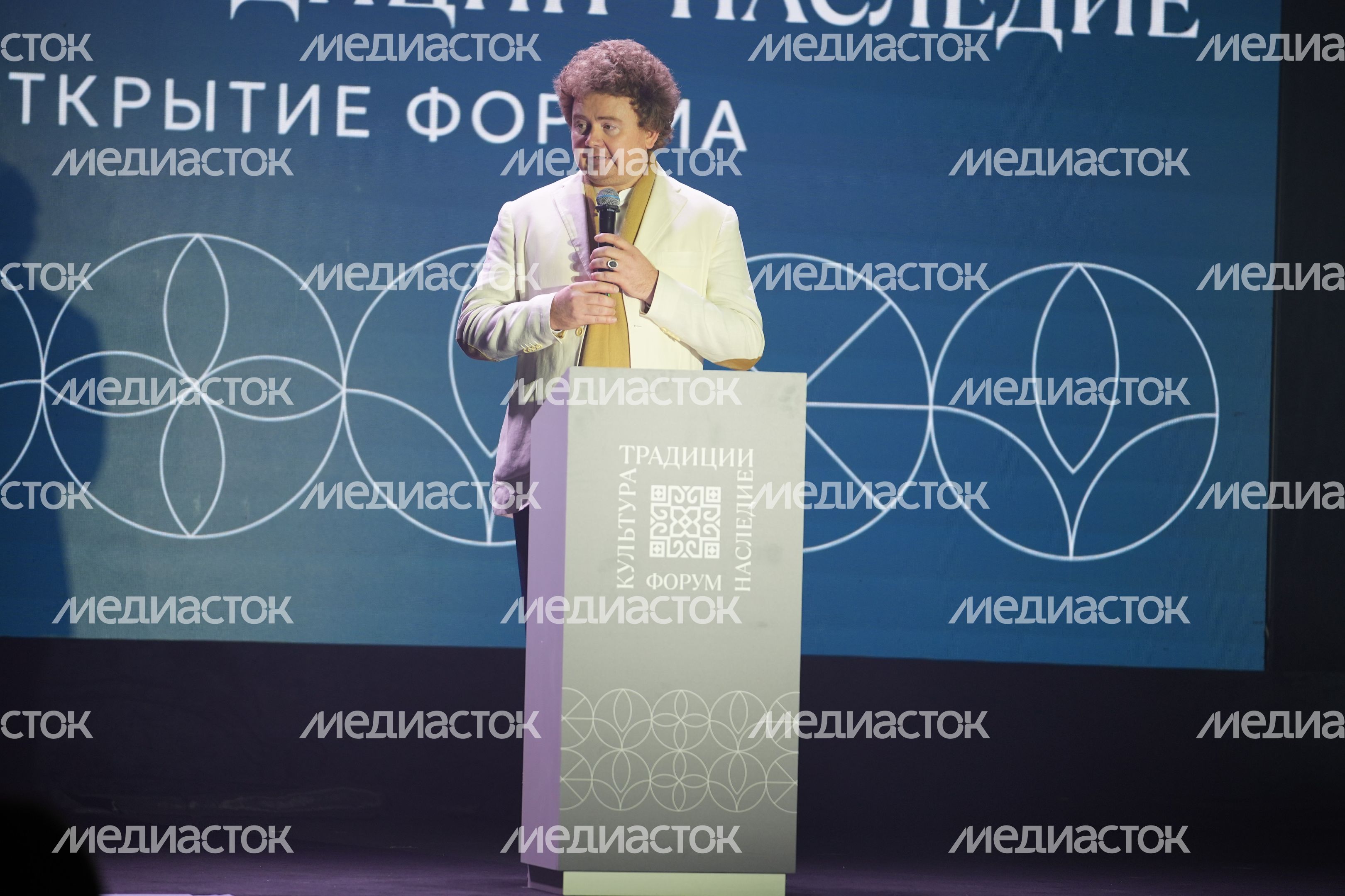 Первый российский форум "Культура. Традиции. Наследие" прошел в Москве Первый российский форум "Культура. Традиции. Наследие" прошел в Москве