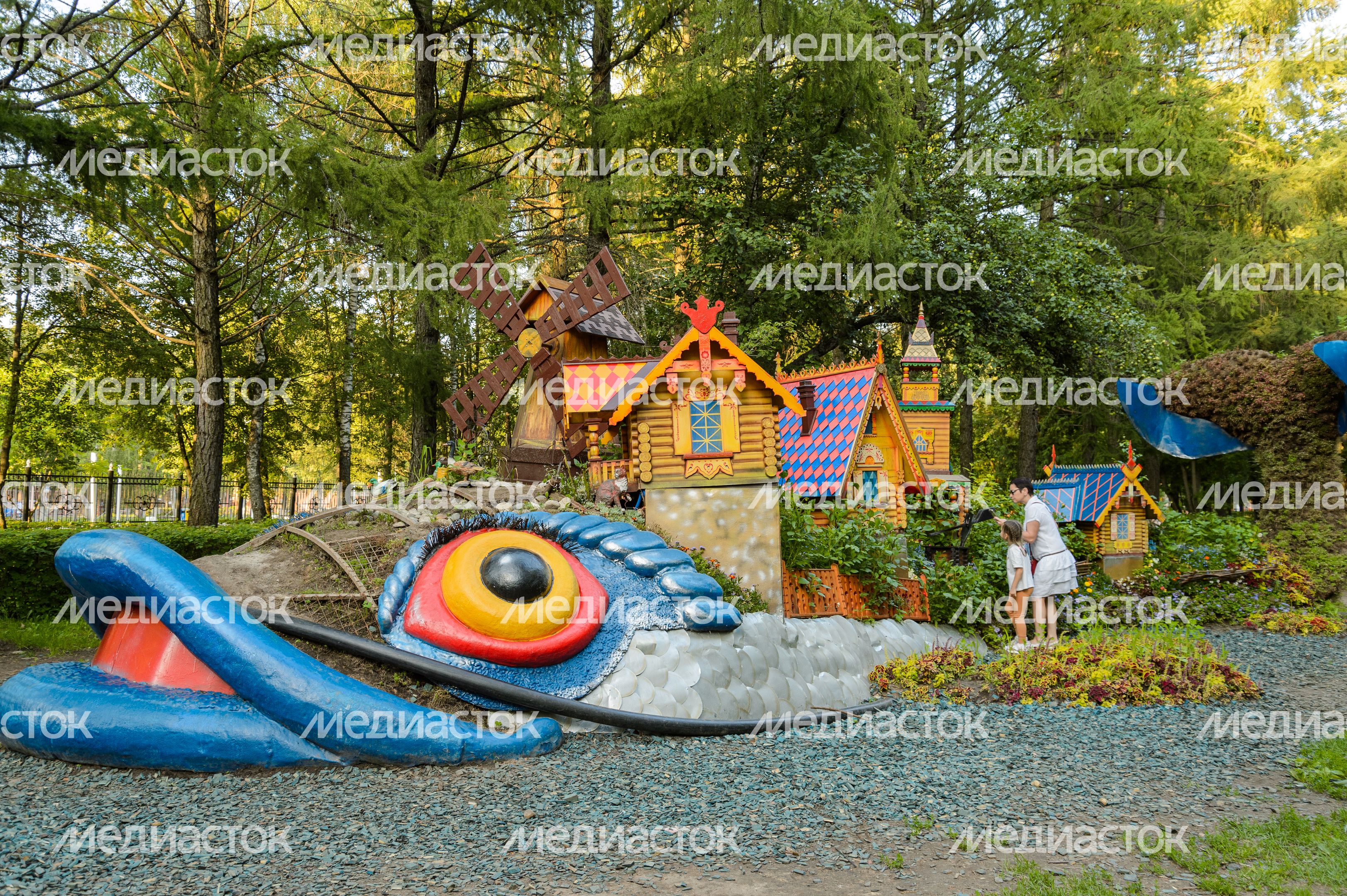 Королев. Центральный городской парк Королев. Центральный городской парк