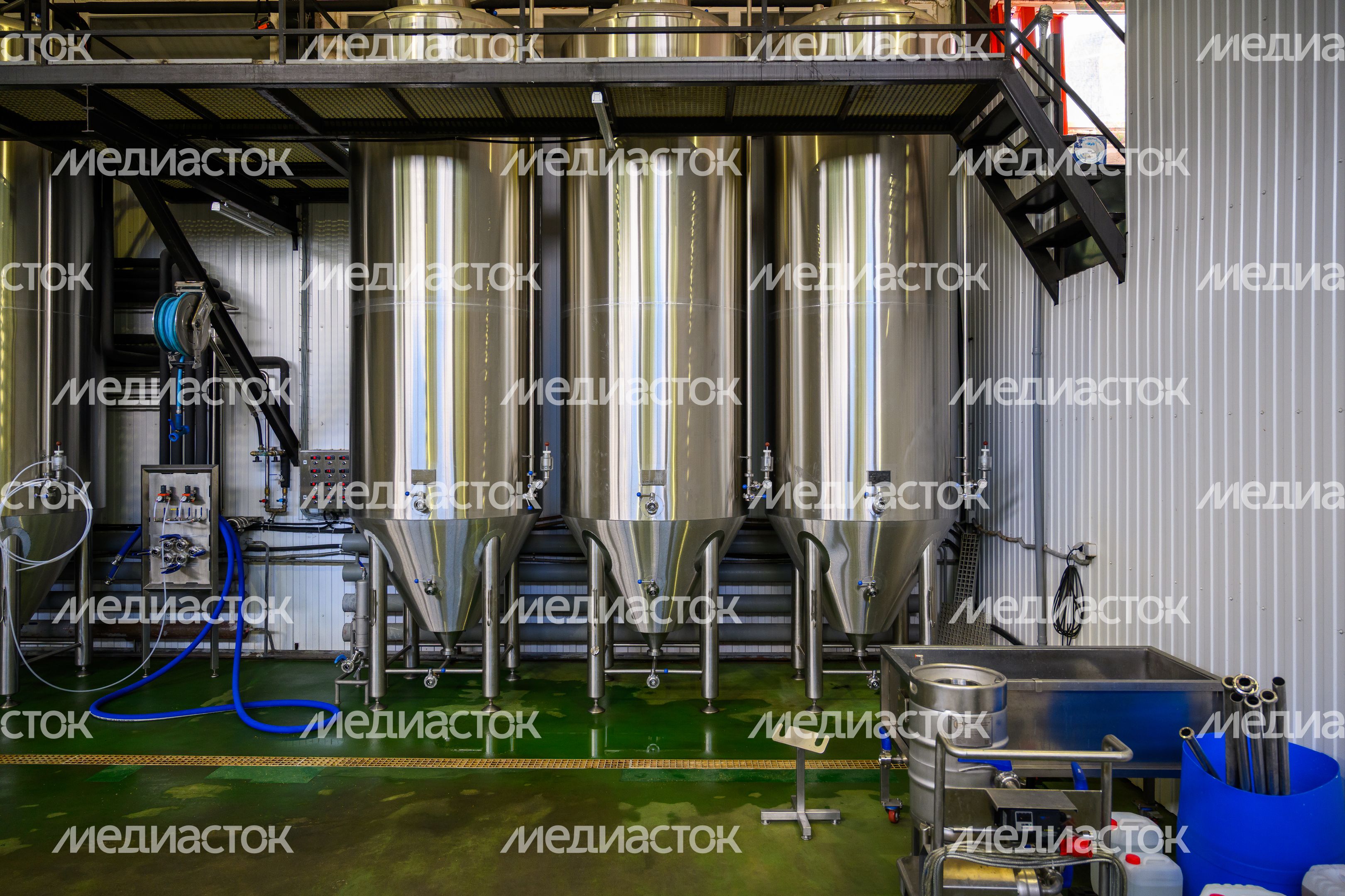 Экскурсия на пивоварню Zagovor Brewery в Мытищах Экскурсия на пивоварню Zagovor Brewery в Мытищах