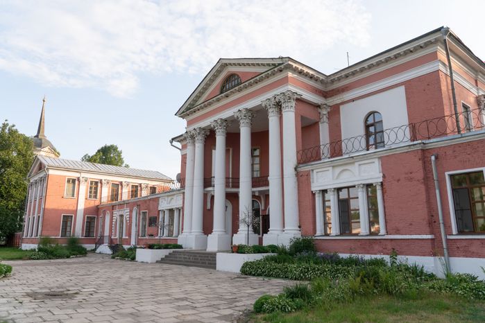 Имение Гончаровой