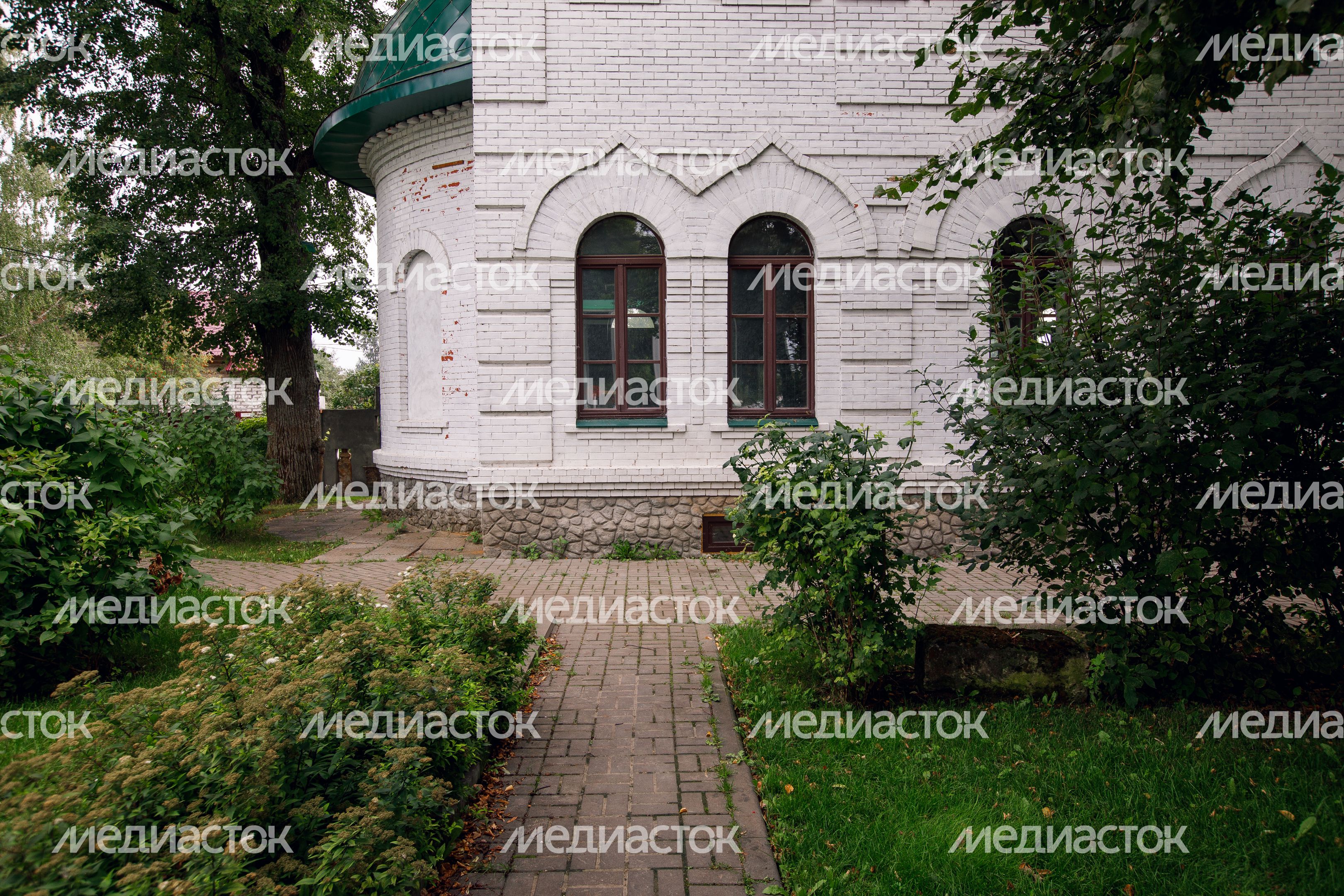 Никитский храм в селе Никитское округа Домодедово Никитский храм в селе Никитское округа Домодедово