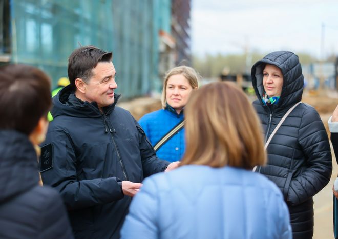 Губернатор проверил ход строительства образовательного комплекса "Авиатика" в Лобне